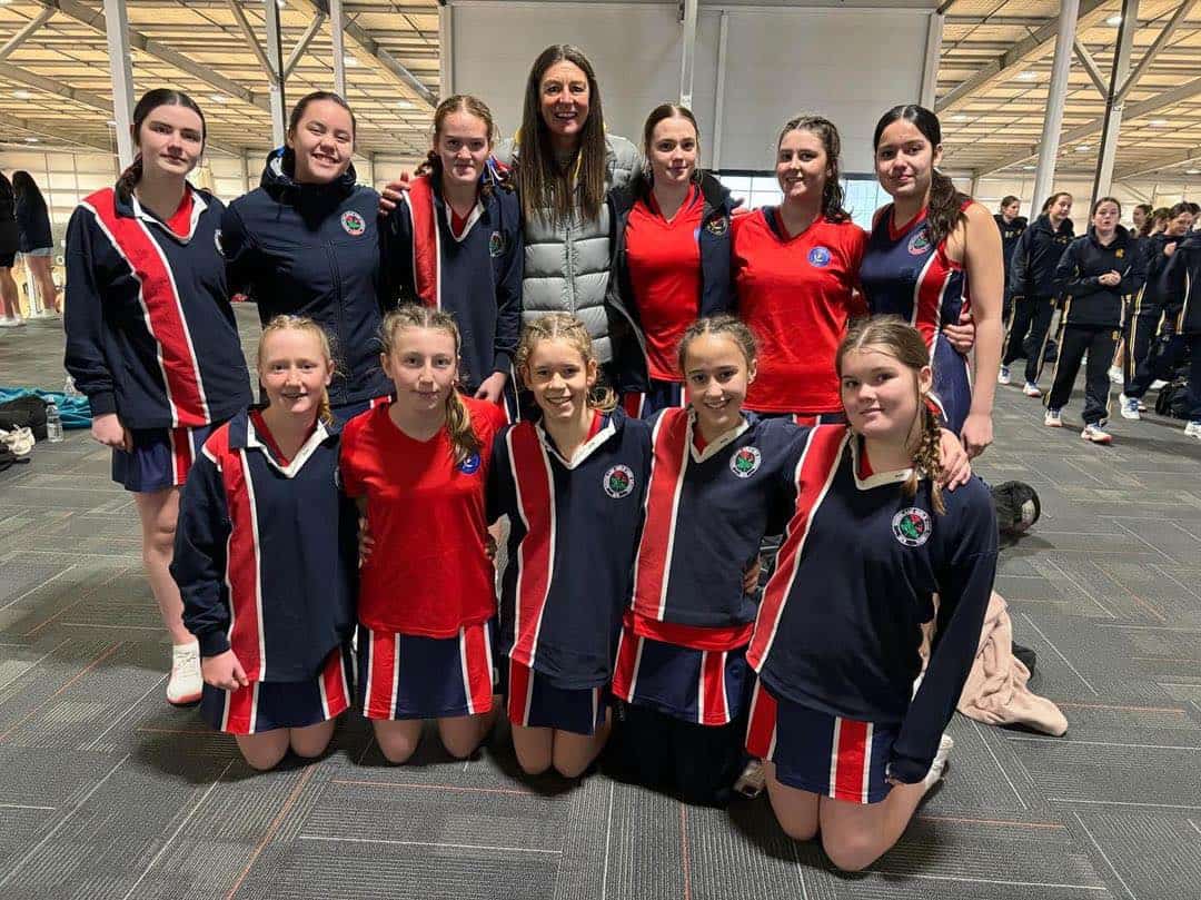 The Settlers High Girls Netball/Hockey Top